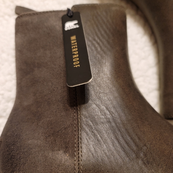 Sorel Phoenix Zip Waterproof Booties - Picture 8 of 16